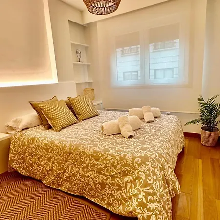 Piso Recien Reformado カンバードス